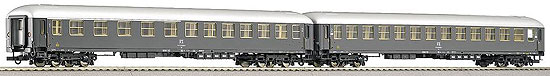 Set of 2 Passenger cars<br /><a href='images/pictures/Roco/64037.jpg' target='_blank'>Full size image</a>